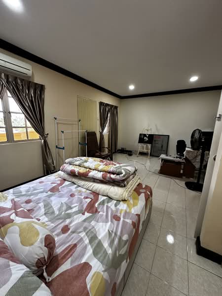 Taman Nirwana untuk Untuk Dijual - RM 500,000, Mac 2026 - Bedroom - PropertyGuru.com.my