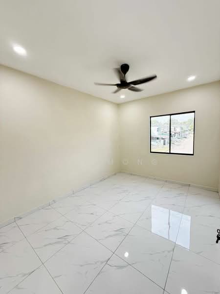 2-storey Terraced House for Sale in Taman Puteri Wangsa (Ulu Tiram) - Wil Mong - Interior - PropertyGuru.com.my