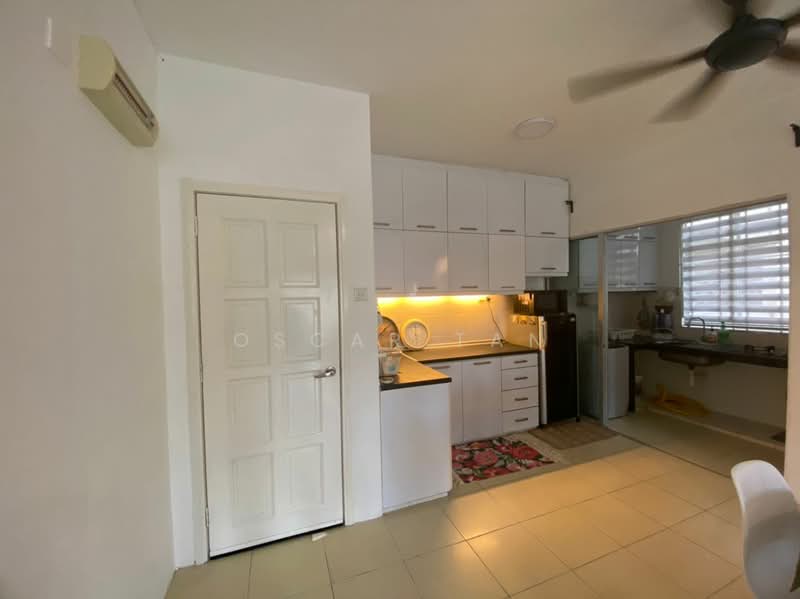Condominium for Rent at Platinum Lake PV 12 - Oscar Tan - Kitchen - PropertyGuru.com.my