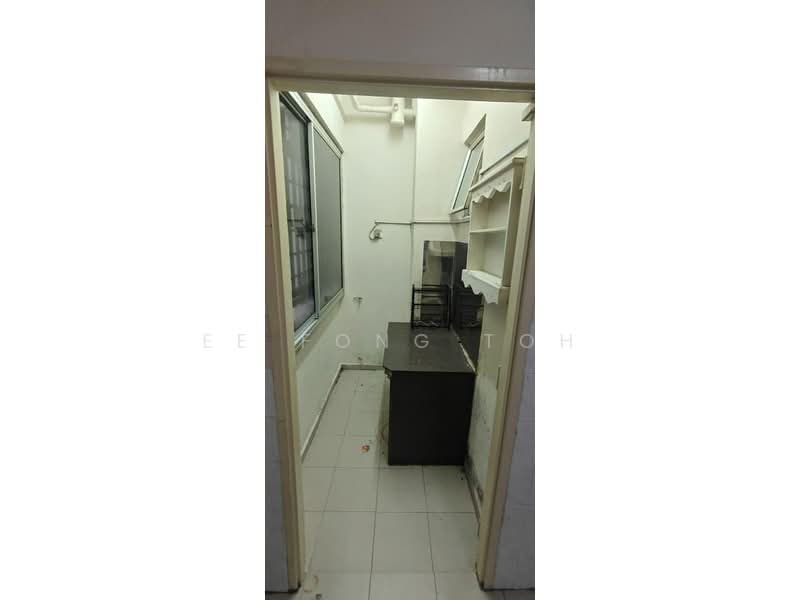 Sri Impian Apartment untuk Untuk Dijual - RM 288,000, Mac 2026 - Kitchen - PropertyGuru.com.my