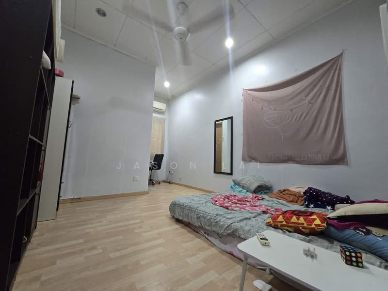 2-storey Terraced House for Sale in Subang Bestari (Shah Alam) - Jason Lai - Bedroom - PropertyGuru.com.my