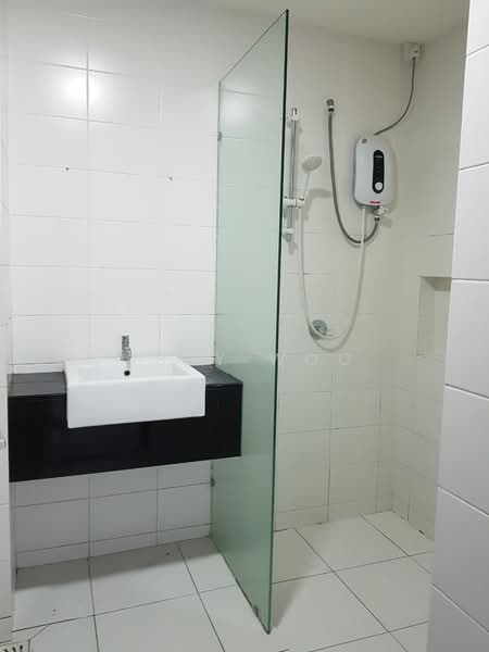Service Residence for Rent at Trefoil @ Setia City - Abby Woo - Bathroom - PropertyGuru.com.my