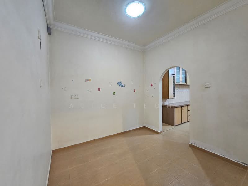 Rumah Teres 2 Tingkat untuk Dijual di Taman Sri Nibong (Bayan Lepas) - Alice Teoh - Dinning room  - PropertyGuru.com.my