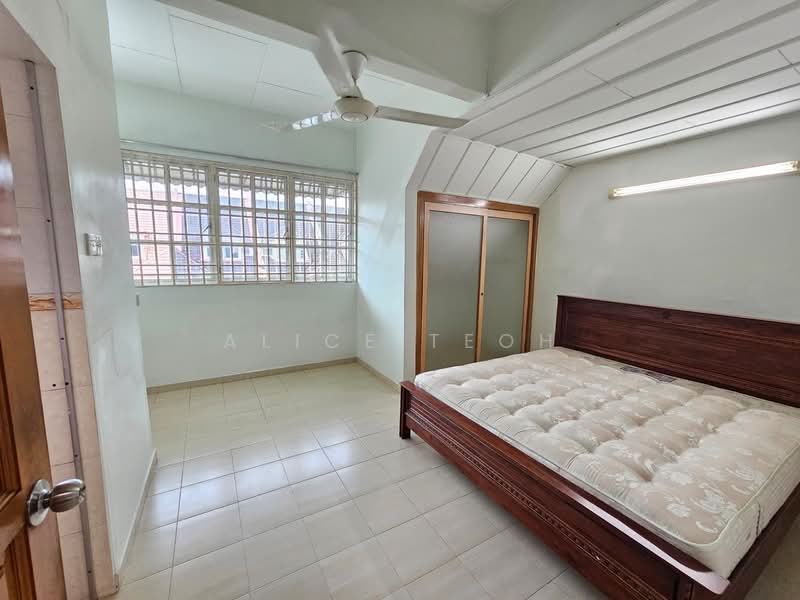 Rumah Teres 2 Tingkat untuk Dijual di Taman Sri Nibong (Bayan Lepas) - Alice Teoh - Bedroom - PropertyGuru.com.my
