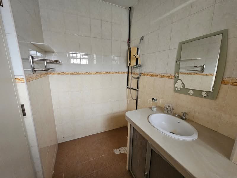 Rumah Teres 2 Tingkat untuk Dijual di Taman Sri Nibong (Bayan Lepas) - Alice Teoh - Bathroom - PropertyGuru.com.my
