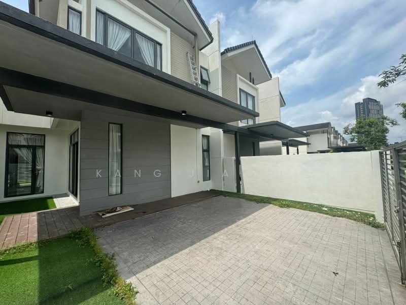 Avira Medini Iskandar untuk Untuk Dijual - RM 1,180,000, Mac 2026 - Exterior - PropertyGuru.com.my