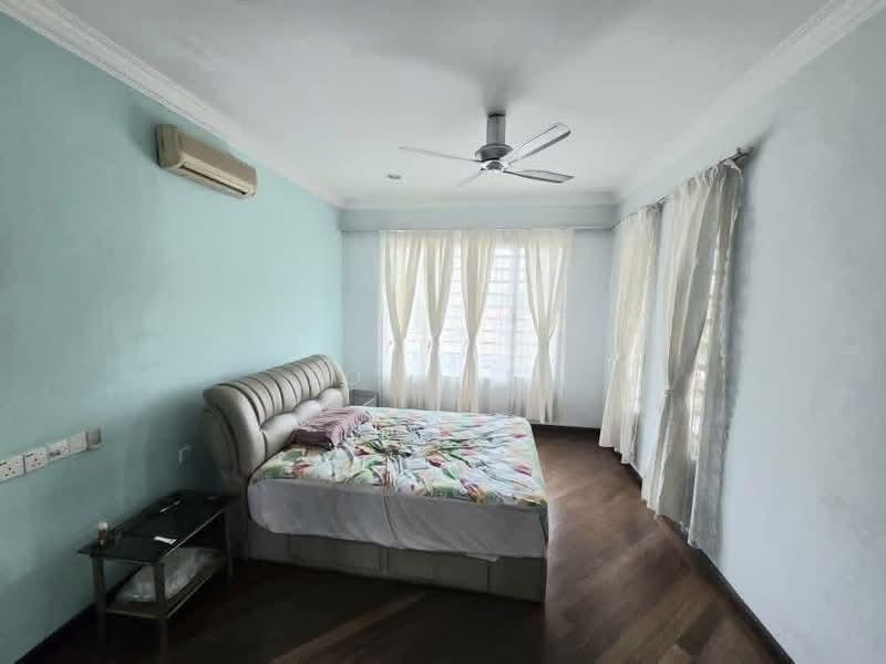 Bungalow for Sale in SS19 (Subang Jaya) - Tom Lee - Bedroom - PropertyGuru.com.my