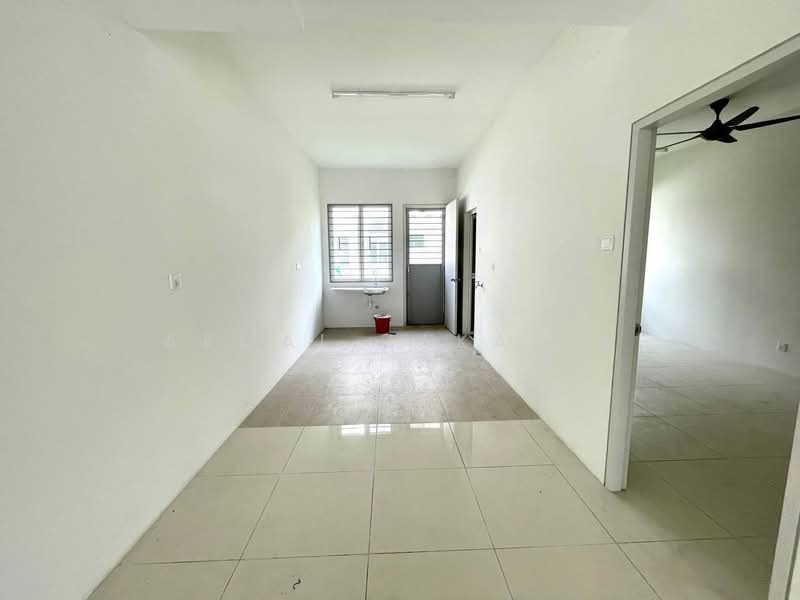 2-storey Terraced House for Sale in Dengkil (Selangor) - Akmal Zakaria - Interior - PropertyGuru.com.my