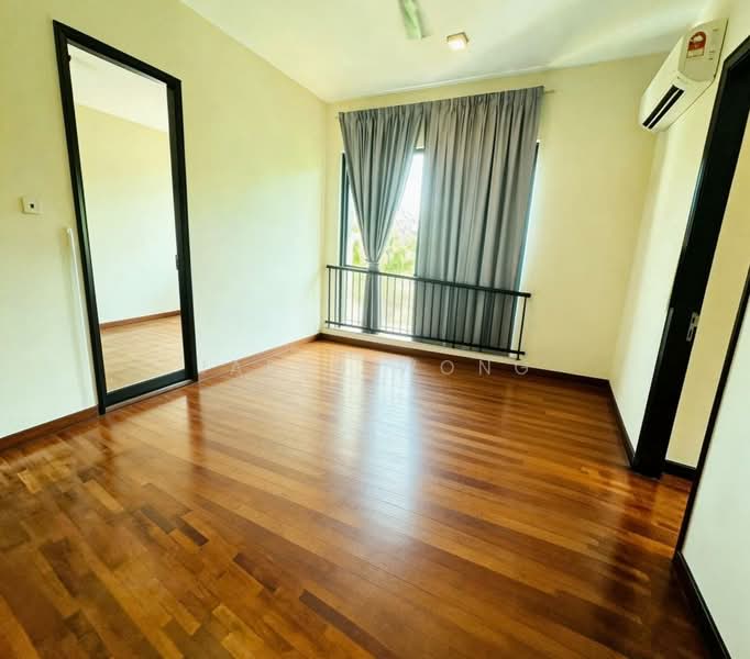 Rumah Berkembar untuk Dijual di Cyberjaya (Selangor) - Jared Wong - Bedroom - PropertyGuru.com.my