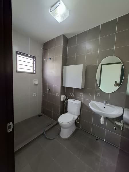 Rumah Teres 2 Tingkat untuk Dijual di Bandar Damai Perdana (Cheras) - Louis Wong - Bathroom - PropertyGuru.com.my