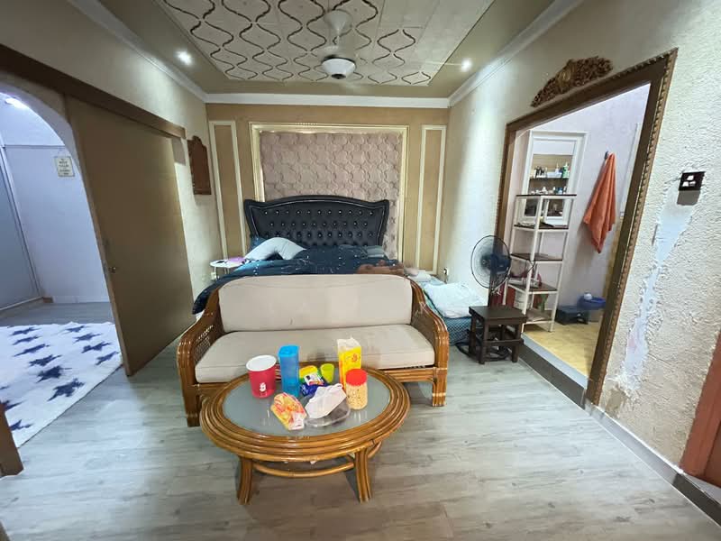 Semi-Detached House for Sale in Subang Jaya (Selangor) - Lai YK - Bedroom - PropertyGuru.com.my