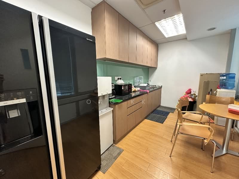 Rohas Perkasa untuk Untuk Disewa - RM 21,109 /bulan, Mac 2026 - Kitchen - PropertyGuru.com.my