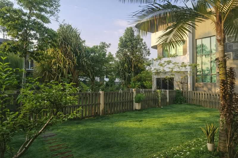 Semi-Detached House for Sale in Cyberjaya (Selangor) - Kyra Afnee - Exterior - PropertyGuru.com.my