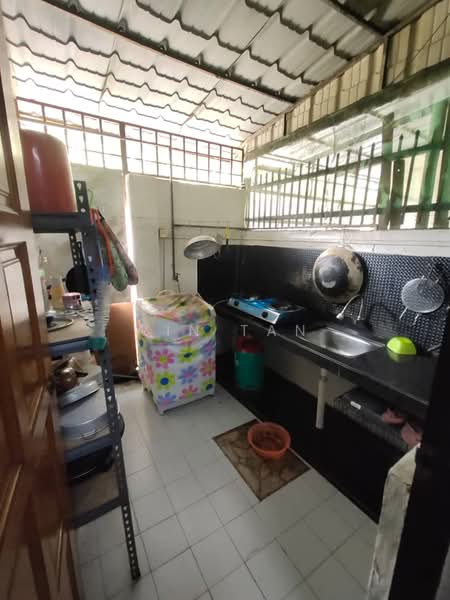 Taman Sri Skudai untuk Untuk Dijual - RM 580,000, Mac 2026 - Kitchen - PropertyGuru.com.my