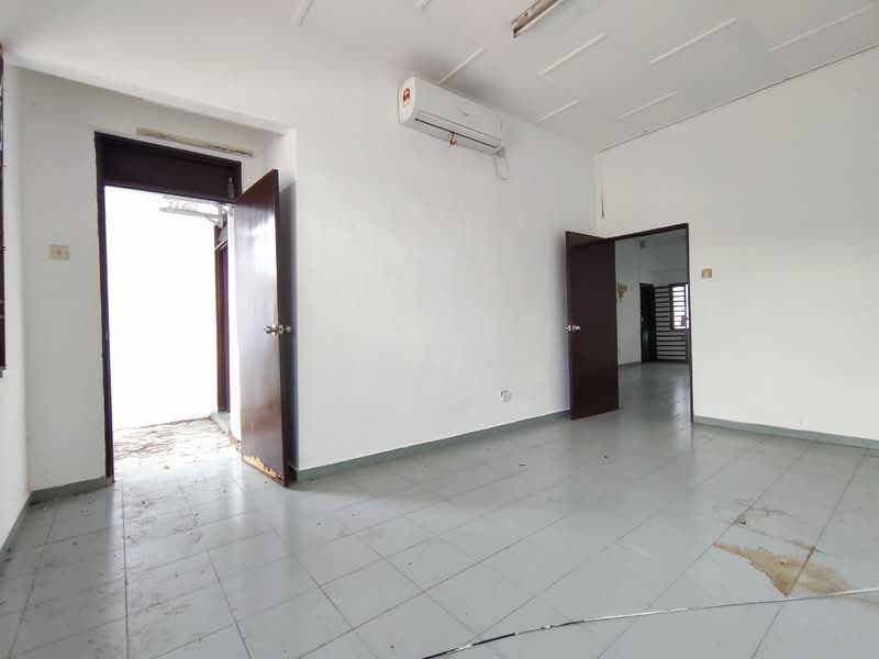 Jalan Hang Tuah untuk Untuk Dijual - RM 950,000, Mac 2026 - Interior - PropertyGuru.com.my