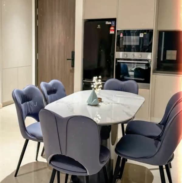 Service Residence for Rent at Marriott Residence @ Gurney - Jessica Lim - Dining Room - PropertyGuru.com.my