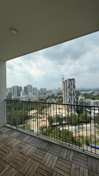 Verdi Eco-Dominiums untuk Untuk Disewa - RM 1,750 /bulan, Mac 2026 - Balcony - PropertyGuru.com.my