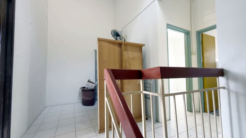 2-storey Terraced House for Sale in Taman Lestari Putra (Seri Kembangan) - Allen Ang - Interior - PropertyGuru.com.my