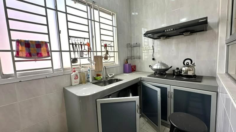 2.5-storey Terraced House for Sale in Taman Setia Indah (Tebrau) - CS Tan - Kitchen - PropertyGuru.com.my
