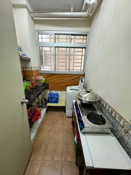 Platinum Lake PV 13 untuk Untuk Dijual - RM 500,000, Mac 2026 - Kitchen - PropertyGuru.com.my
