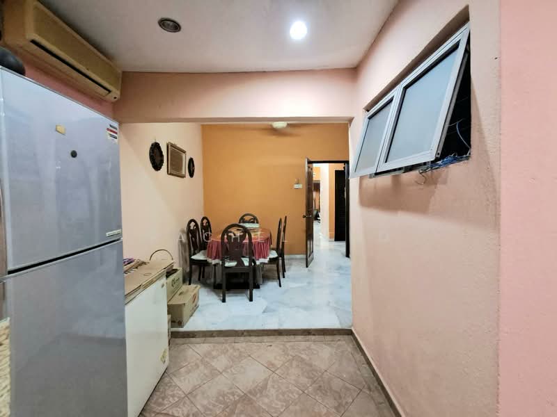 Usj 11 untuk Untuk Dijual - RM 899,990, Mac 2026 - Dining Room - PropertyGuru.com.my