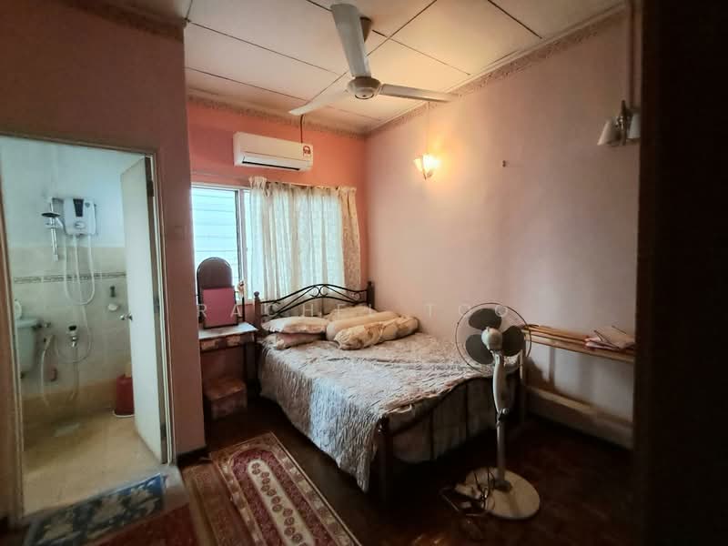 Usj 11 untuk Untuk Dijual - RM 899,990, Mac 2026 - Bedroom - PropertyGuru.com.my