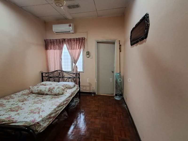Usj 11 untuk Untuk Dijual - RM 899,990, Mac 2026 - Bedroom - PropertyGuru.com.my