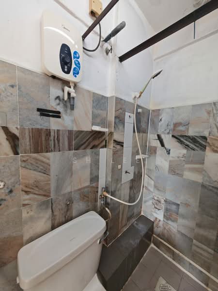 Apartment for Rent at Ruby Tower (Ria) - SH Lee - Bathroom - PropertyGuru.com.my