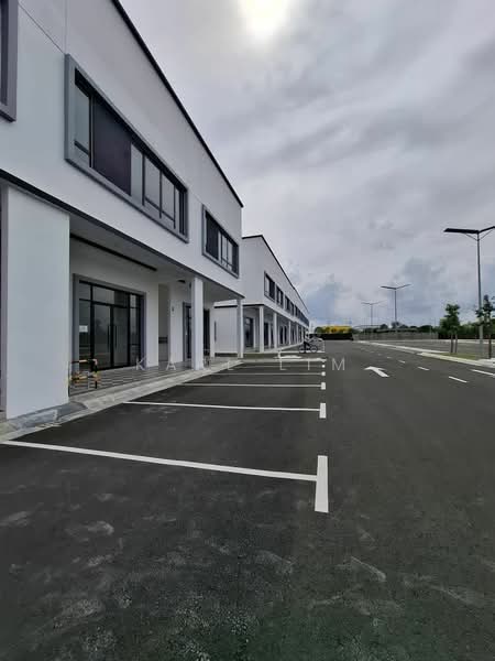 Shop for Rent in Pasir Gudang (Johor) - Karl Lim - Exterior - PropertyGuru.com.my