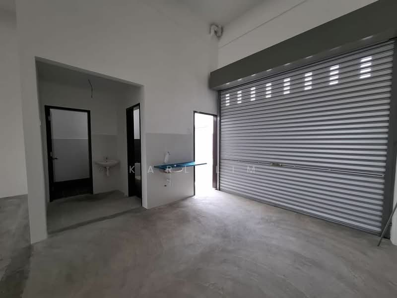 Shop for Rent in Pasir Gudang (Johor) - Karl Lim - Interior - PropertyGuru.com.my