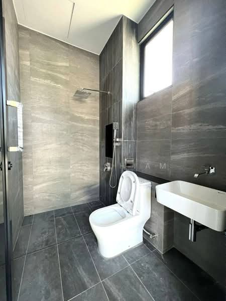 Semi-Detached House for Sale in Johor Bahru (Johor) - Ziv Chiam - Bathroom - PropertyGuru.com.my