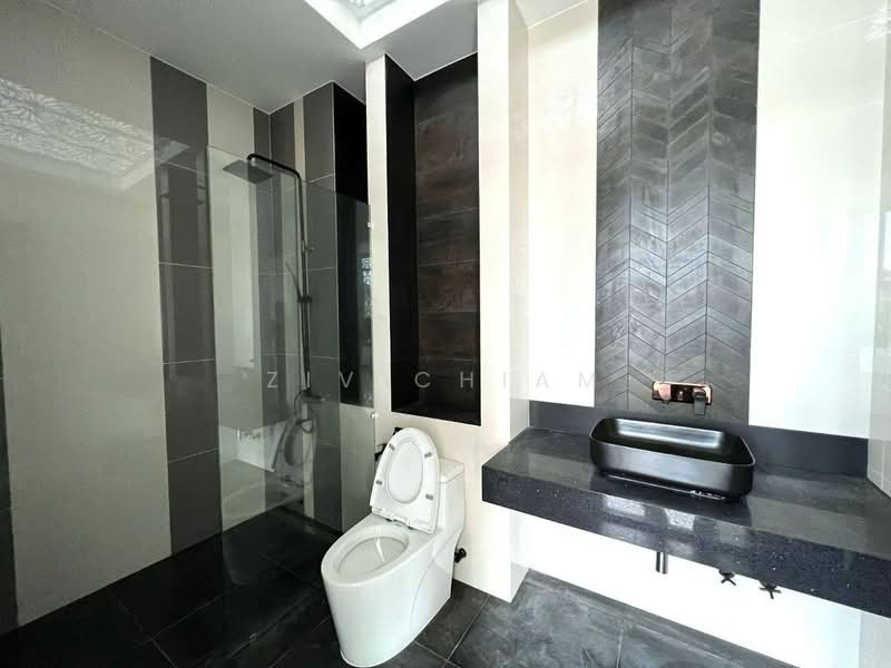 Semi-Detached House for Sale in Johor Bahru (Johor) - Ziv Chiam - Bathroom - PropertyGuru.com.my