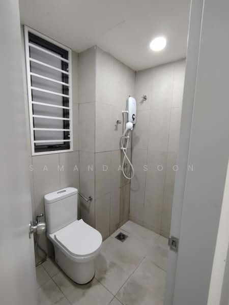 Service Residence for Rent at Kenwingston Platz - Samanda Soon - Bathroom - PropertyGuru.com.my