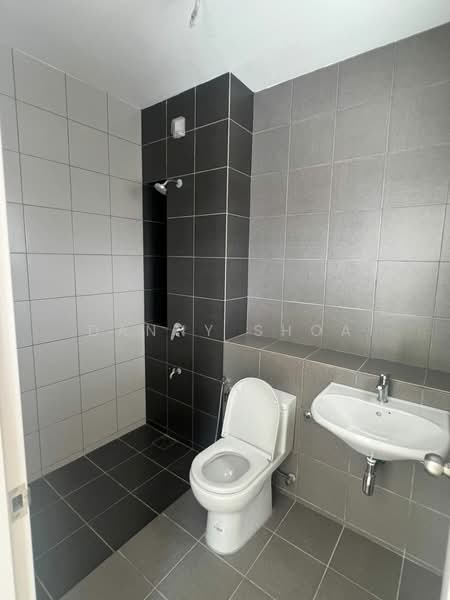 2-storey Terraced House for Sale in Seremban (Negeri Sembilan) - Danny Shoa - Bathroom - PropertyGuru.com.my