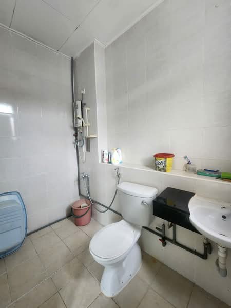 2-storey Terraced House for Sale in Taman JP Perdana (Johor Bahru) - Shi Ying Tan - Bathroom - PropertyGuru.com.my