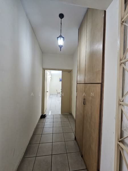 Condominium for Rent at Kelana D'Putera - Allen Tan - Corridor - PropertyGuru.com.my