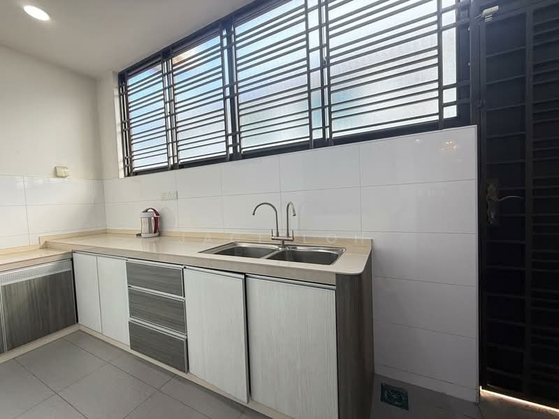 2-storey Terraced House for Sale in Austin Crest (Johor Bahru) - Jace Loh - Kitchen - PropertyGuru.com.my