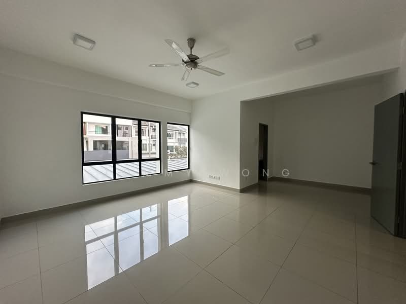 3-storey Terraced House for Sale in Cheras (Selangor) - Tommy Wong - Living Room - PropertyGuru.com.my