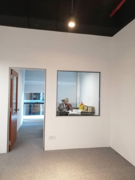 Kedai / Pejabat untuk Disewa di Seksyen U1 (Glenmarie) - Simon Tan - Interior - PropertyGuru.com.my
