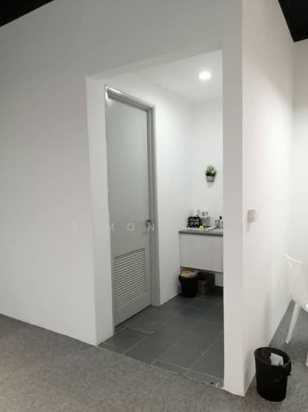 Kedai / Pejabat untuk Disewa di Seksyen U1 (Glenmarie) - Simon Tan - Interior - PropertyGuru.com.my