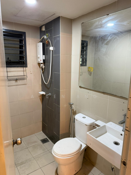 Service Residence for Sale at Residensi Alami - Allen Ang - Bathroom - PropertyGuru.com.my
