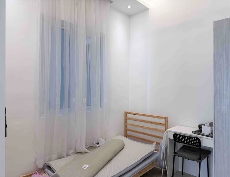 Condominium for Rent at QuayWest Residence - Even Goh - Second Bedroom - PropertyGuru.com.my