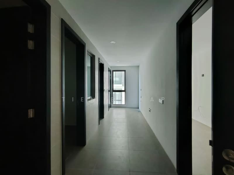 Condominium for Sale at Pinnacle Bangsar - Tien Ee Yap - Corridor - PropertyGuru.com.my