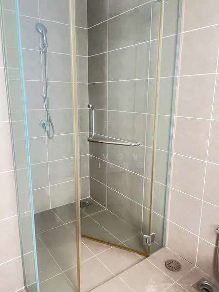 Service Residence for Sale at D'sara Sentral - Raymond Chiang - Bathroom - PropertyGuru.com.my