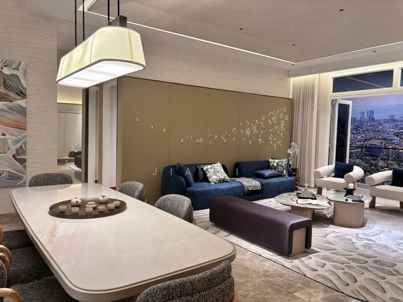 The Cantonment untuk Untuk Dijual - RM 2,500,000, Mac 2026 - Living Room - PropertyGuru.com.my