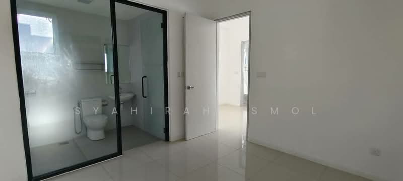 Nadayu 801 untuk Untuk Disewa - RM 2,500 /bulan, Mac 2026 - Bathroom - PropertyGuru.com.my