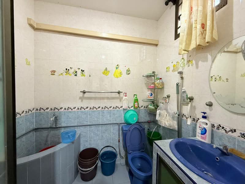 2-storey Terraced House for Sale in Sri Pulai Perdana 2 (Pulai) - Anson Hiong - Bathroom - PropertyGuru.com.my