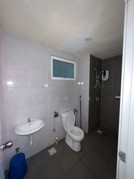 Service Residence for Rent at Saville D'lake - Jason Lau - Bathroom - PropertyGuru.com.my