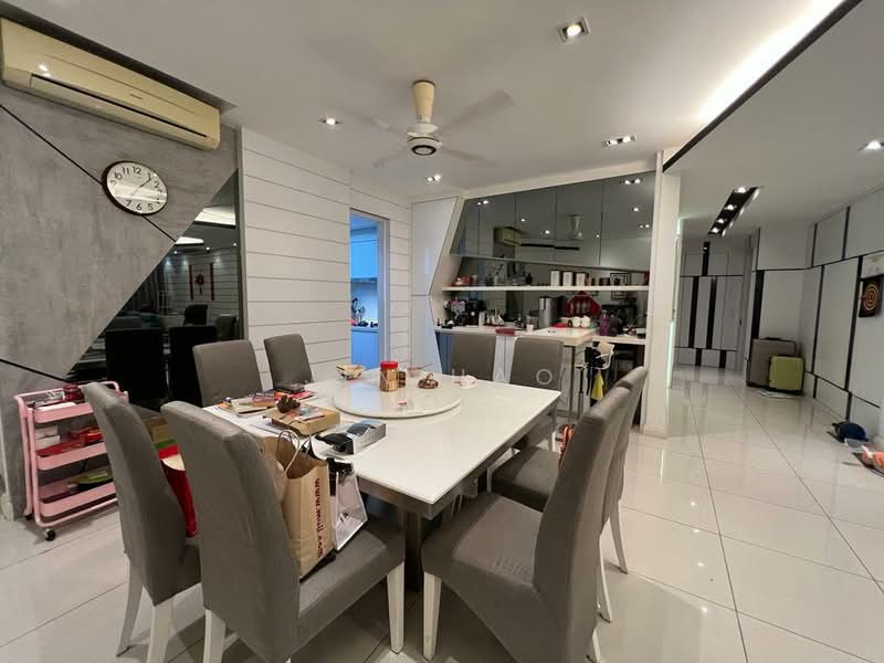 Kondominium untuk Disewa di The Westside One - Jin Hao - Dining Room - PropertyGuru.com.my