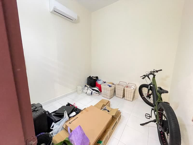 3-storey Terraced House for Sale in Selayang (Selangor) - Edmund CH Leow - PropertyGuru.com.my